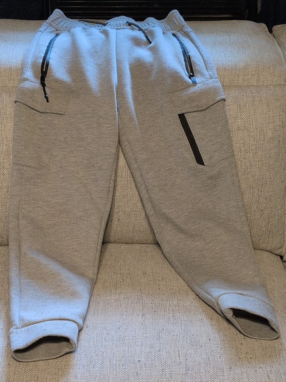 Kids' Gray Fleece Jogger Sweatpants with Zip Pockets